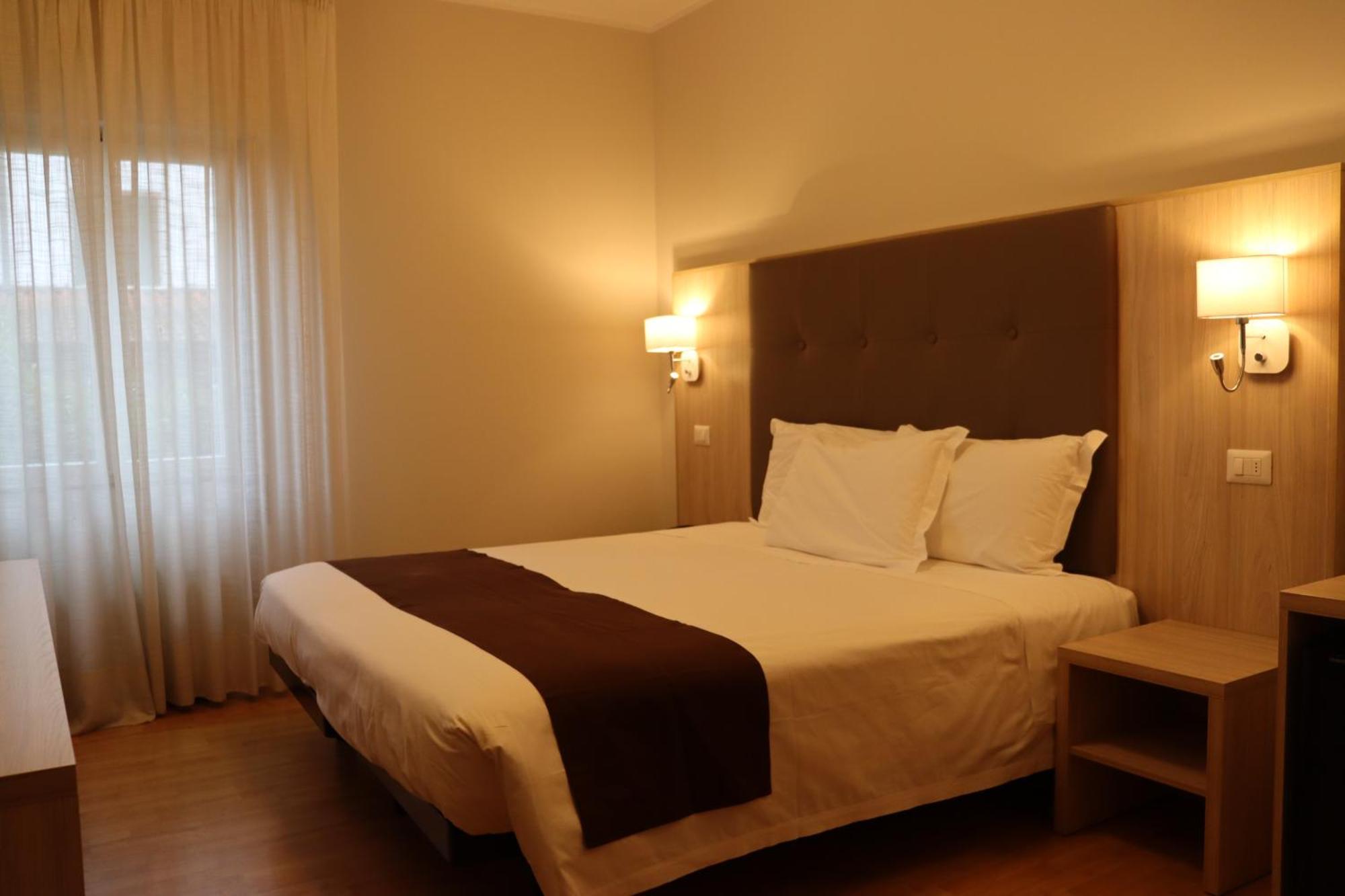 Hotel Montereale Pordenone Esterno foto